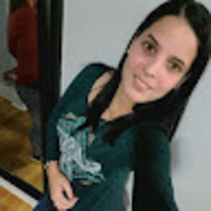 Meet your Posher, Carla